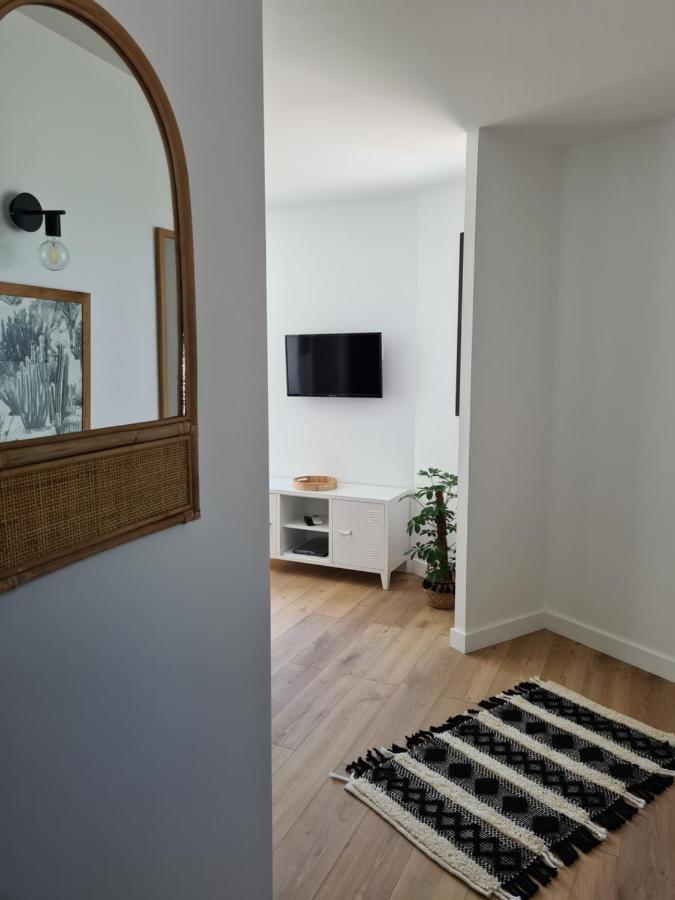 Location La Belle - La Rochelle B Apartment Екстериор снимка