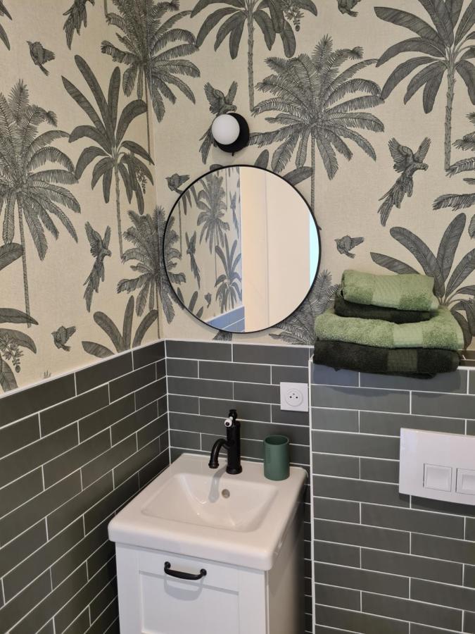 Location La Belle - La Rochelle B Apartment Екстериор снимка